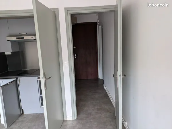 Location studio Lille Solférino 30 m2 