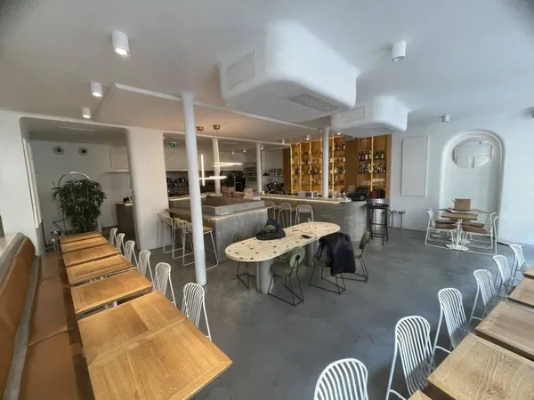 Restaurant 200 m²