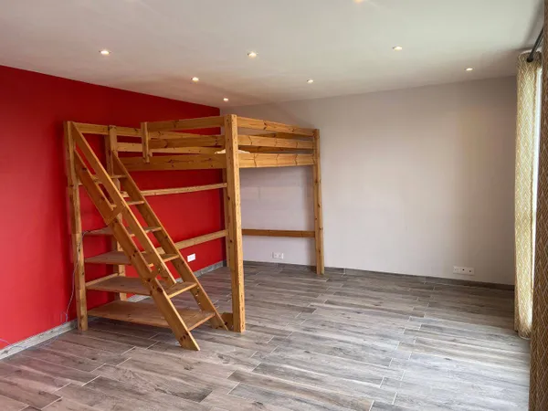 Appartement 1 pièce 33 m² 