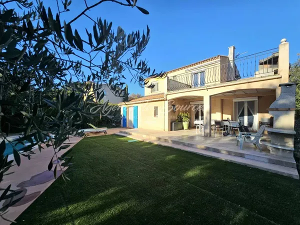 Villa 4 pièces 120 m² 
