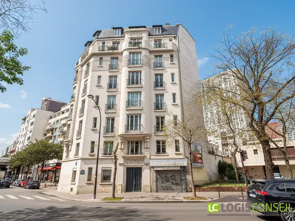 APPARTEMENT - JAVEL 