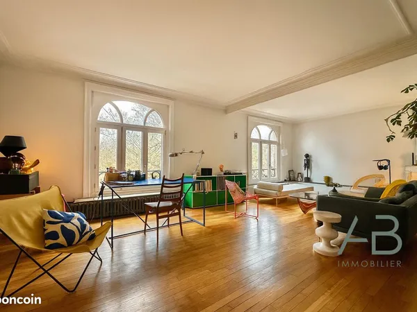 Appartement 4 pièces 118 m² 