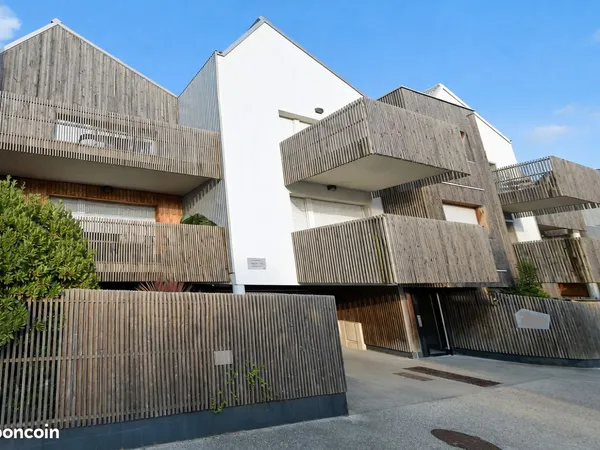 Appartement 3 pièces 64 m² 
