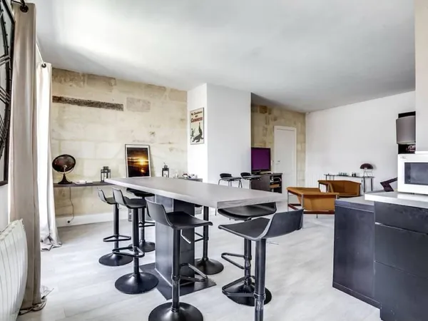 Location appartement T3 meublé Bordeaux Centre 