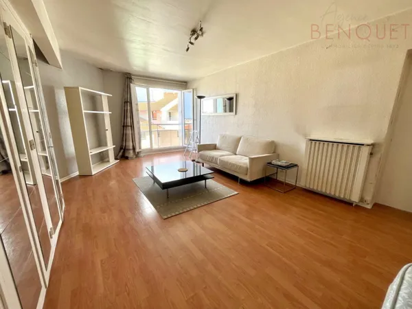 Appartement 1 pièce 39 m² 