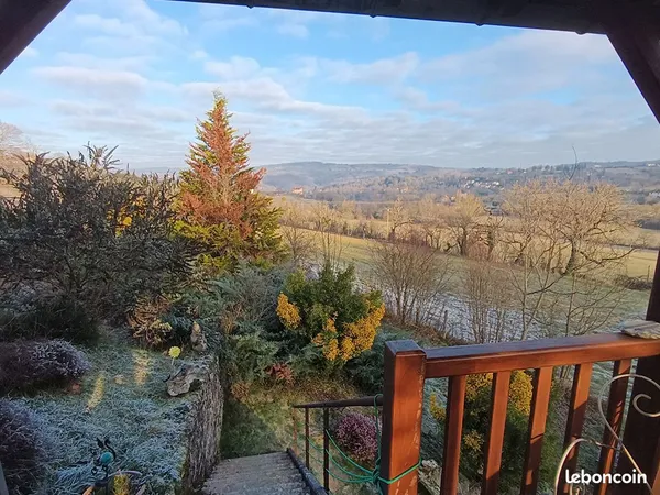 Maison 8 pièces 228 m² 