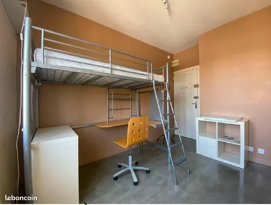 Location appartement proche Fac de Droit 