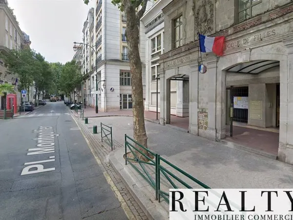 Boutique 2 pièces 40 m² 