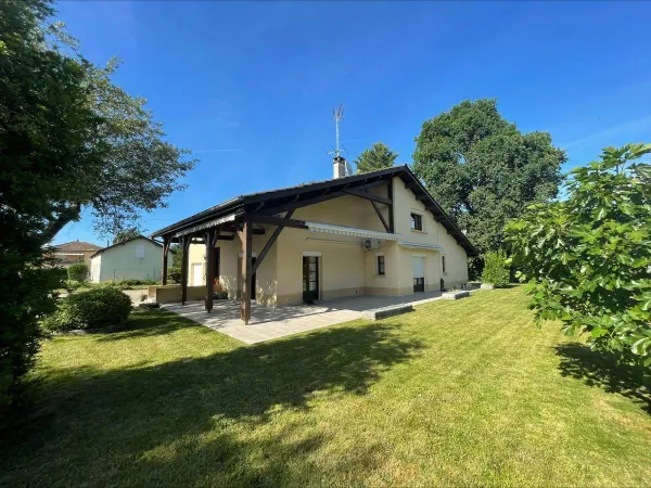 Maison 7 pièces 220 m² 