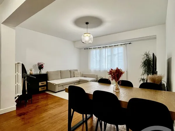Appartement 3 pièces 69 m² 