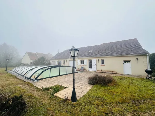 Maison de plain-pied 5 pièces 134 m² 