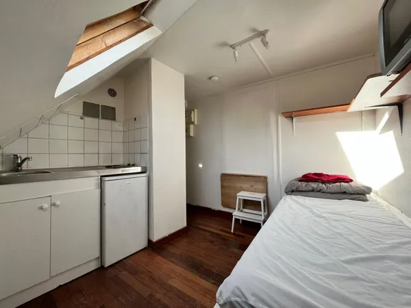 Appartement studio à PARIS 9ème 