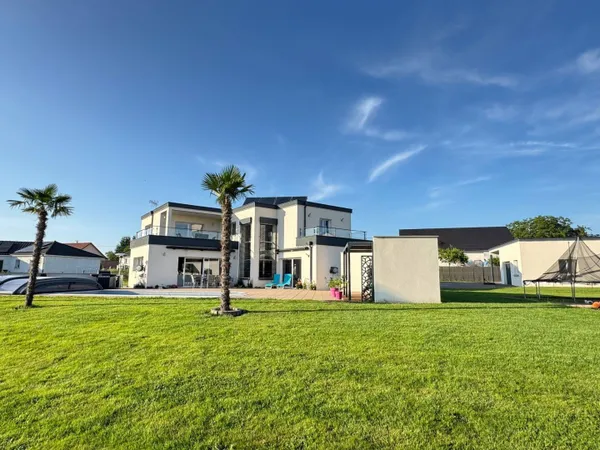 Maison 6 pièces 220 m² 