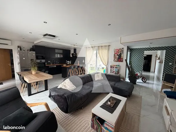 Maison 5 pièces 122 m² 