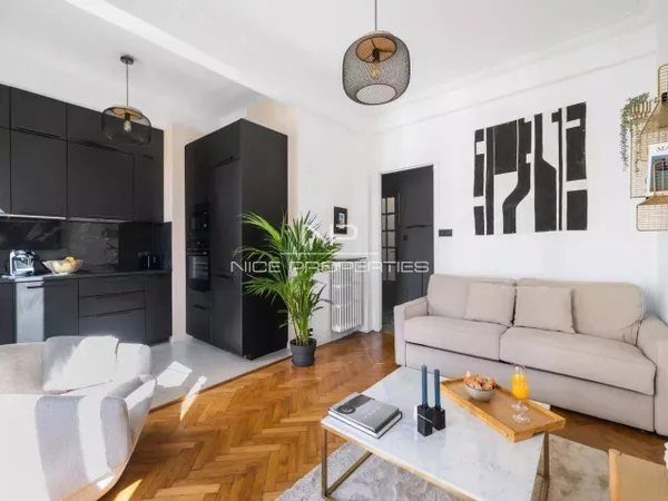Appartement 1 pièce 30 m² 