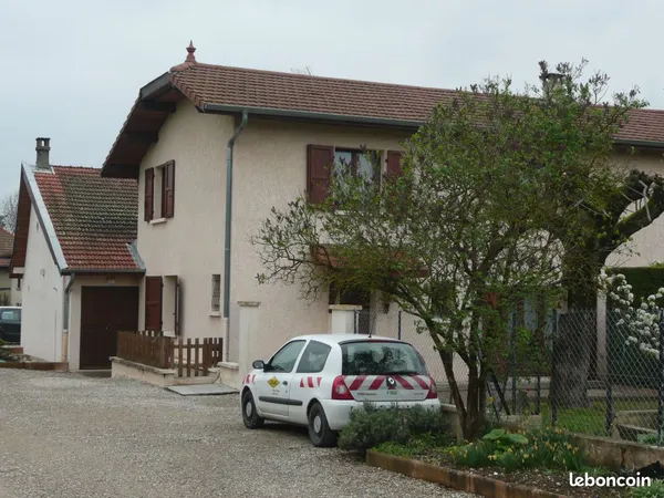 Maison mitoyenne 120m² 5 pièces + garage 39m² 