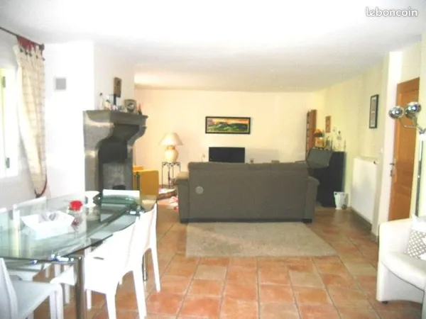 Maison à louer Royat centre 160m2 