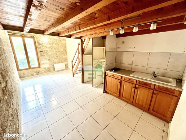Appartement 1 pièce 28 m² 