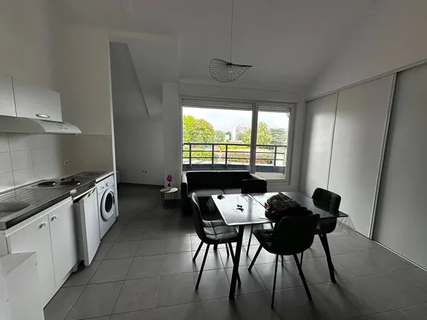 Appartement 1 pièce 33 m² 