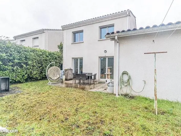 Maison 6 pièces 100 m² 