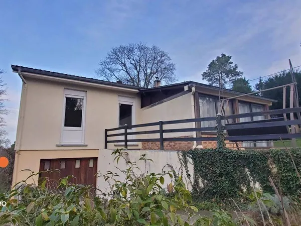 Maison de plain-pied 5 pièces 81 m² 