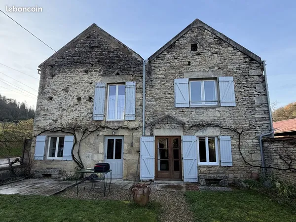 Maison 8 pièces 160 m² 