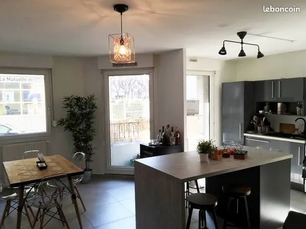 Location ou colocation, lyon 7 jean mace 