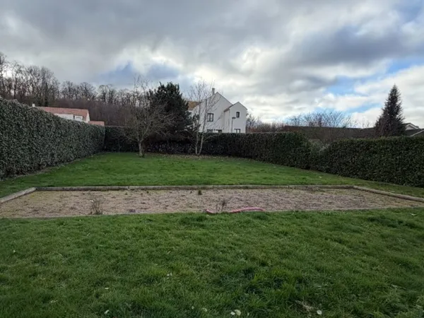 Terrain 480 m² 