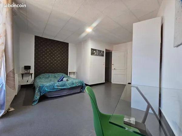 COLOCATION - Appartement T3 meublé au calme - CENTRE VILLE bellac- rénové 