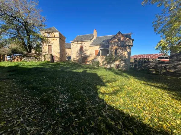 Maison en pierre 5 pièces 97 m² 