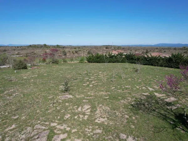 Terrain 1564 m² 