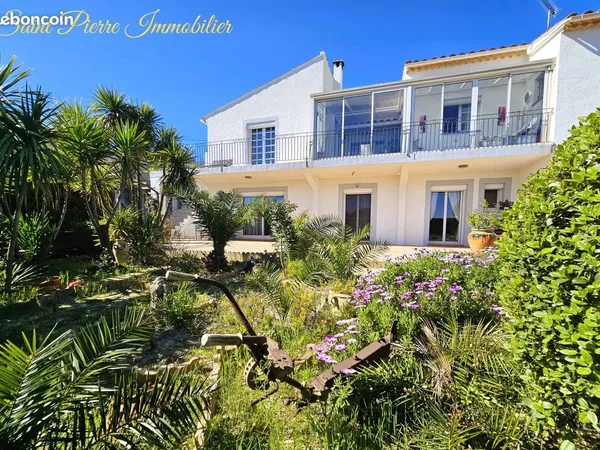 Maison 7 pièces 236 m² 