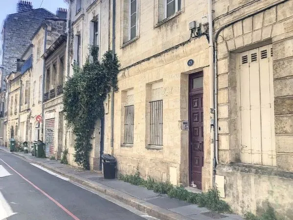 Triplex 1 pièce 27 m² 