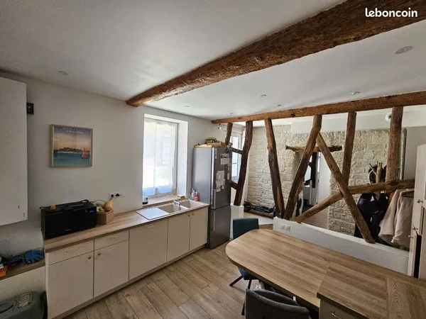 Charmante Maison renovée de ville 