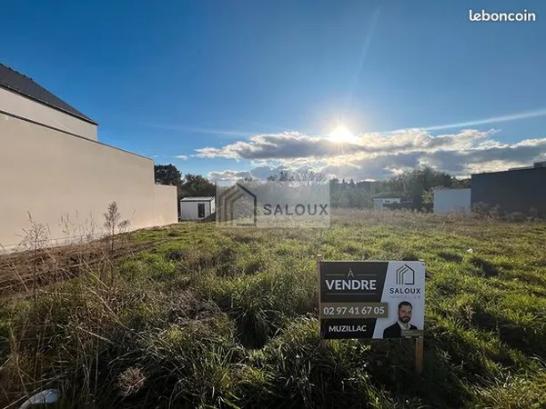 Terrain 444 m² 