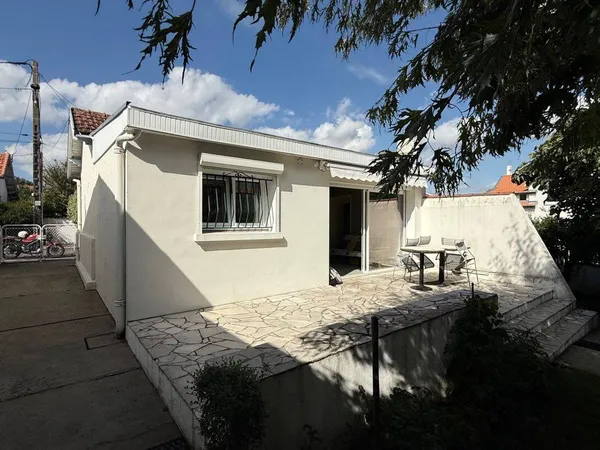 Maison de plain-pied 4 pièces 60 m² 