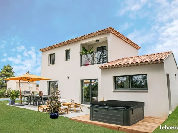 Maison 5 pièces 130 m² 
