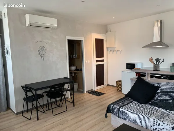 Studio plage des sablettes 25m2 