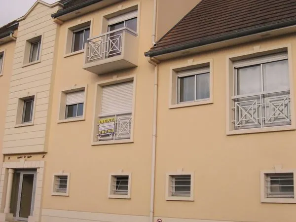 Studio 1 pièce 28 m² 