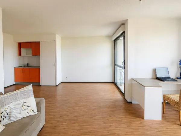 Studio 1 pièce 32 m² 