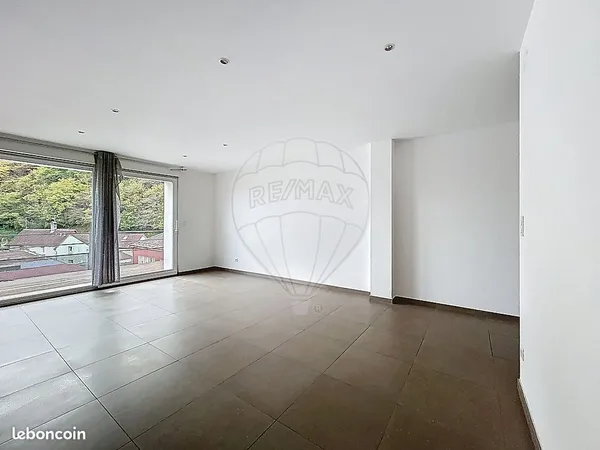 Appartement 3 pièces 82 m² 