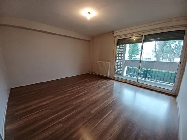 Appartement T3 69 m2 Saint-Michel 