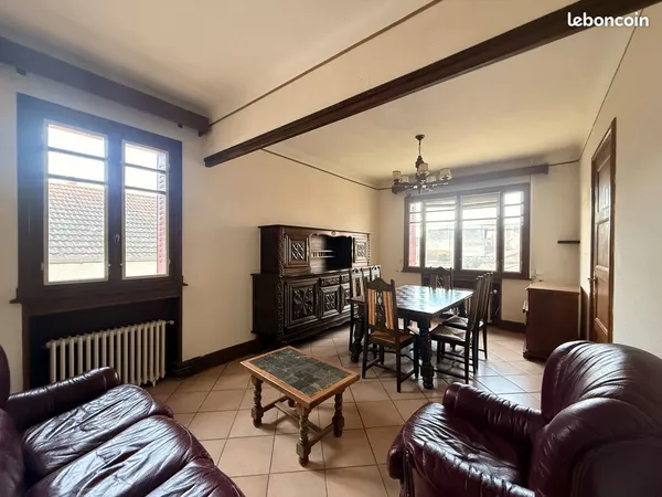 Maison 5 pièces 93 m² 