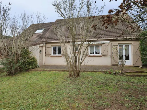 Maison de plain-pied 4 pièces 92 m² 
