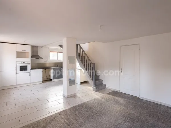 Périphérie immédiate de Honfleur - Maison de ville - 82 m2 au sol - 2 chambres - Stationnement 