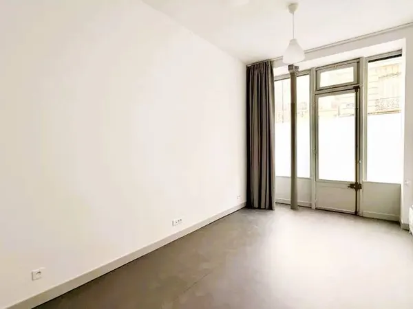 Appartement 1 pièce 27 m² 