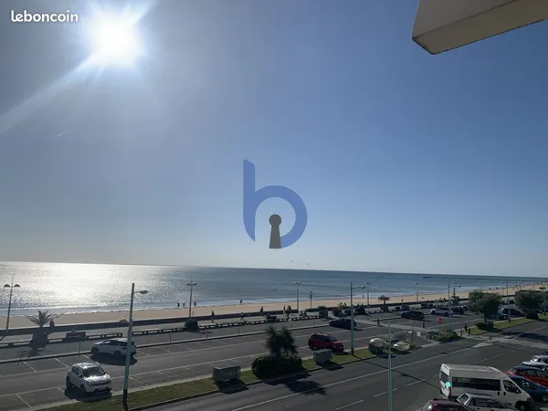 Studio 1 pièce 39 m² 