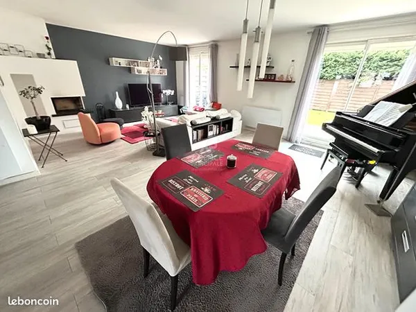 Maison 6 pièces 132 m² 