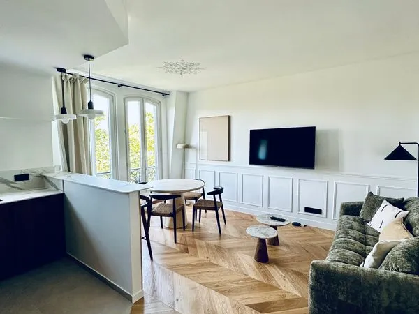 Appartement luxe rénové meublé Paris 17 