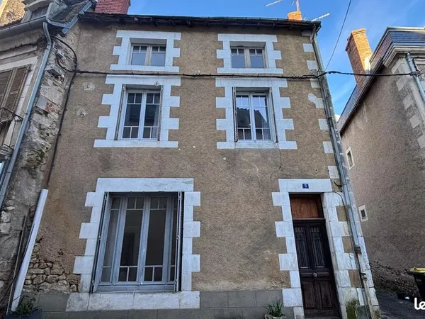 Propriété 6 pièces 60 m² 